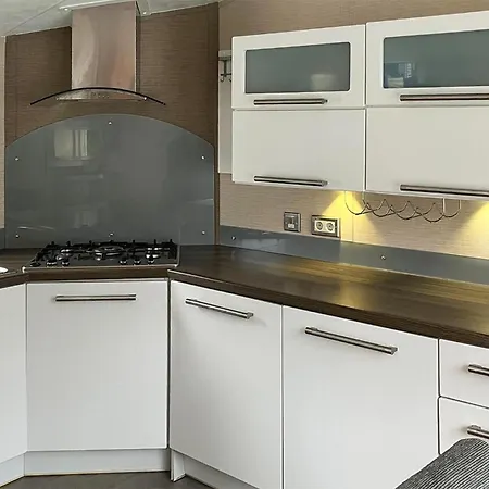 2 Bedroom Cozy In Lindesnes בית נופש Spangereid